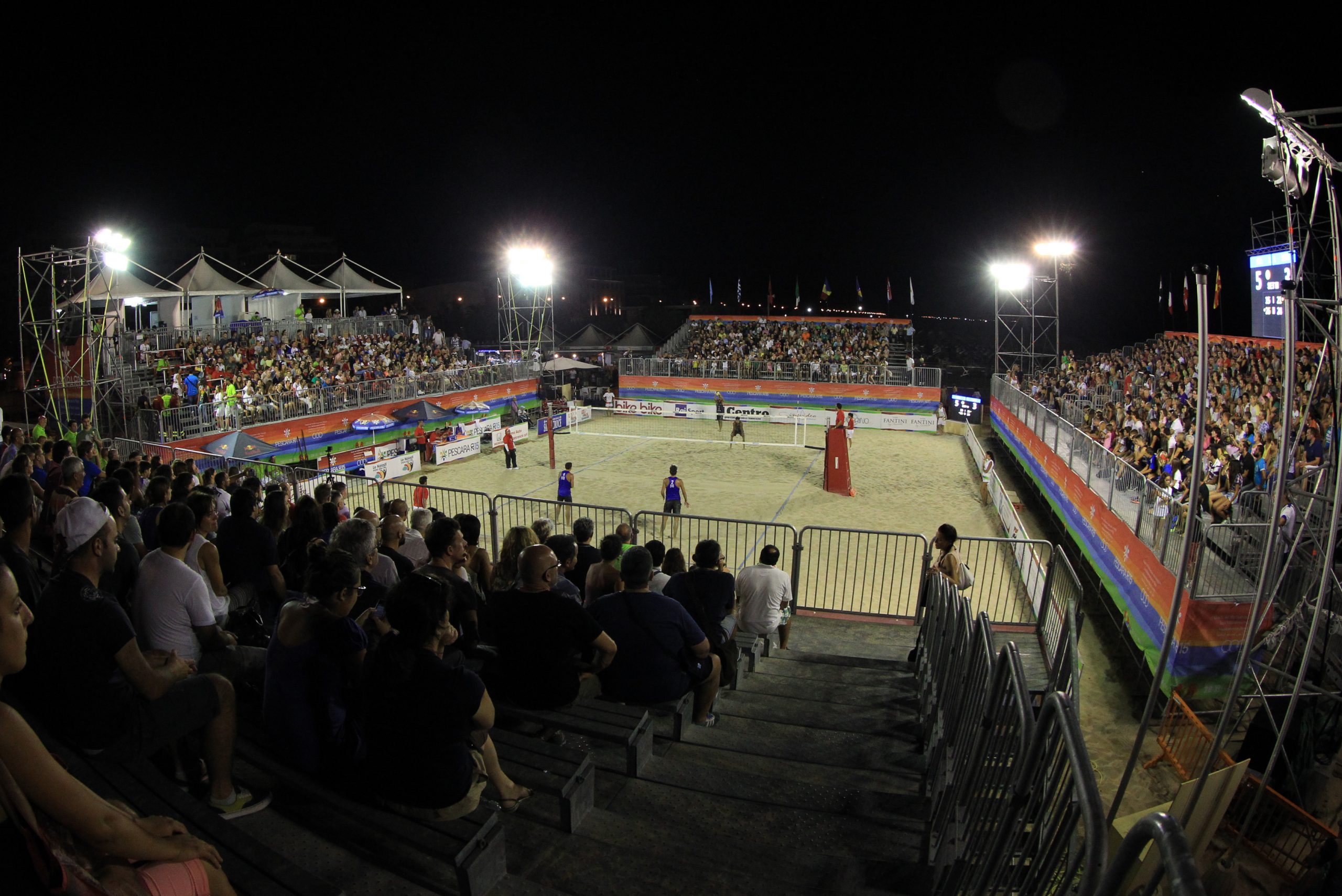 Giochi del Mare Pescara 2015: Nei quarti derby azzurro tra Giombini/Toti e Zuccarelli/Lestini. Caminati/Rossi ok