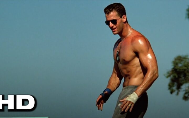 Top Gun (1986): La celebre scena di beach volley, in HD